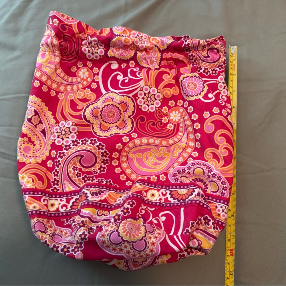 Vera Bradley Drawstring Bag with lining